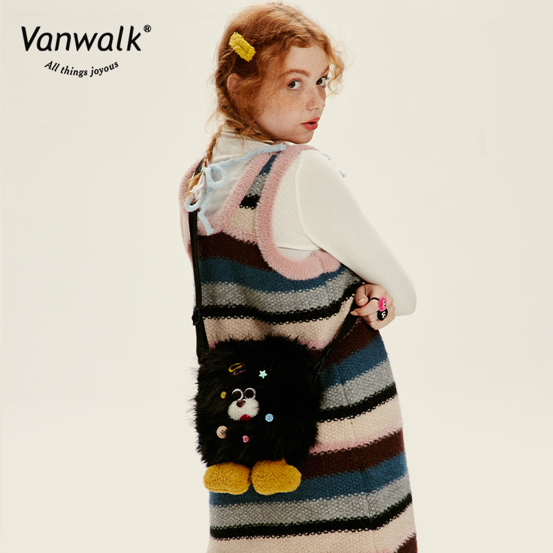 Vanwalk Fashion Mao Monster Crossbody Bag V2717